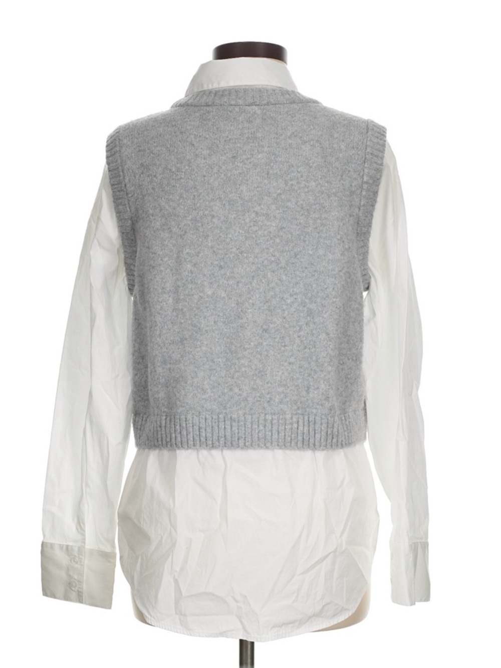 Grey Sleeveless Knit Layering Sweater with White Shirt - Picture 2 of 4
